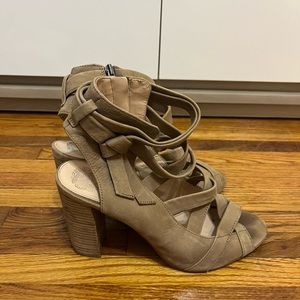 Vince Camuto Heels